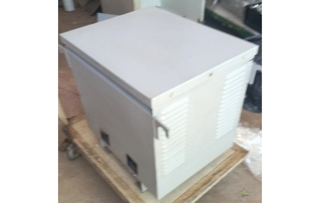 TRANSFORMADOR 30KVA ITALLUX 37921 220V 30KVA ENTRADA 220 VAC SAIDA 380 VAC 