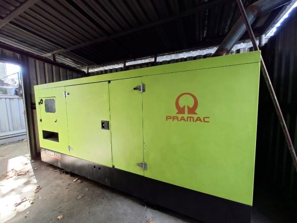 GRUPO GERADOR PRAMAC GSW225I 2014 PEB0000306 220V 192 KVA 153W 220V 
