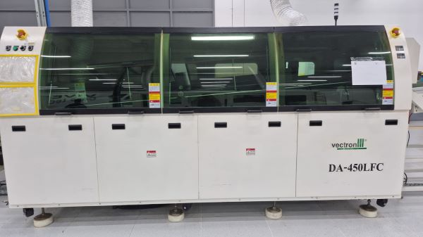 MÁQUINA DE SOLDA DUPLA ONDA LEAD FREE VECTRON DA-450LFC 2022 CX22329 380V 50/60HZ 