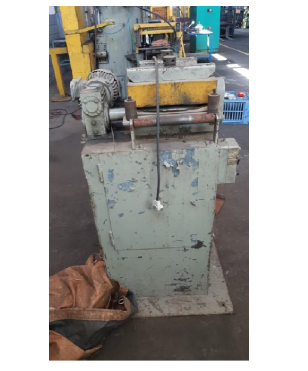 DESENPENO AUTOMATICO ZM DE CHAPA METALICA C/ CONTROLE DE VELOCIDADE 
