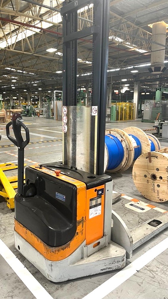 PALETEIRA ELETRICA STILL BRASIL EGV1461154144TL564 2006 34026000041-8 