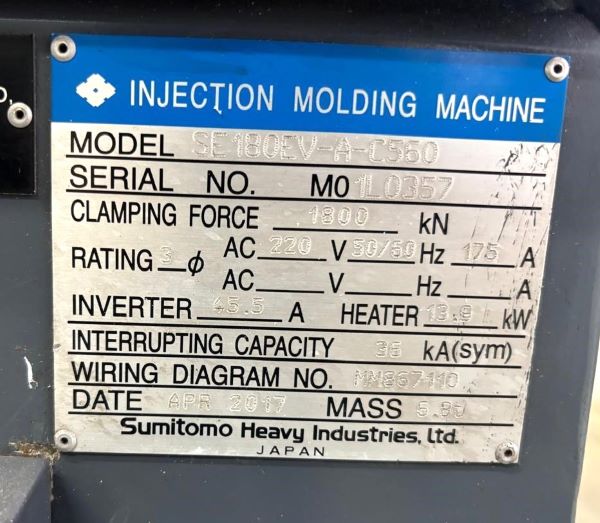 INJETORA HORIZONTAL HIDRÁULICA 180T SUMITOMO DEMAG SE180EV-A-C560 2017 M01L0357 AC 220V 50/60HZ - COM ROBO E ESTEIRA 
