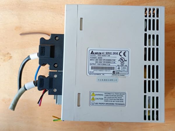 SERVO DRIVE DELTA ASD-A0421-AB 200~230V 400W AC 