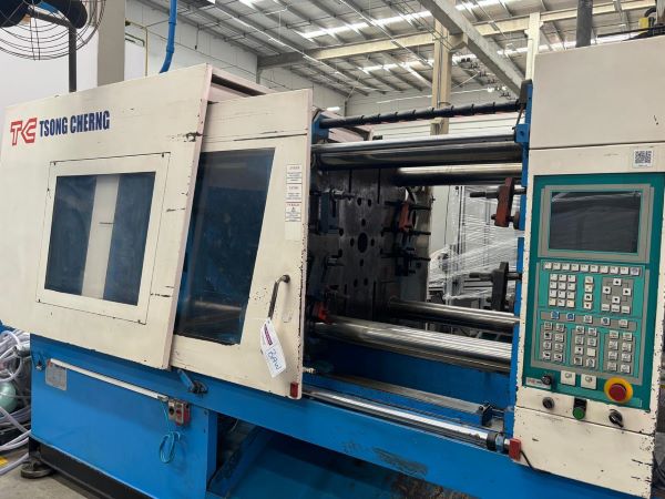 INJETORA HORIZONTAL HIDRÁULICA 300T TSONG CHERNG TC-300 2006 4306065300054 380V 