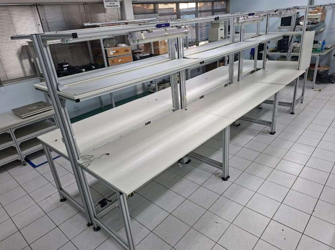 LINHA DE MONTAGEM PTH MANUAL 5 BANCADAS DE 800X1600X2000 + 2 BANCADAS 800X1000X2000 (MM) 