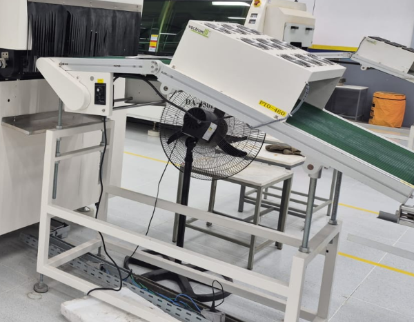 TRANSPORTADOR CONVEYOR DE SAIDA DE MAQUINA DE SOLDA VECTRON PTI-460 