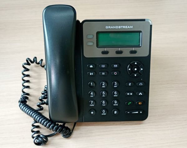 APARELHO DE TELEFONE GRANDSTREAM GXP1610 5V 0.6A 