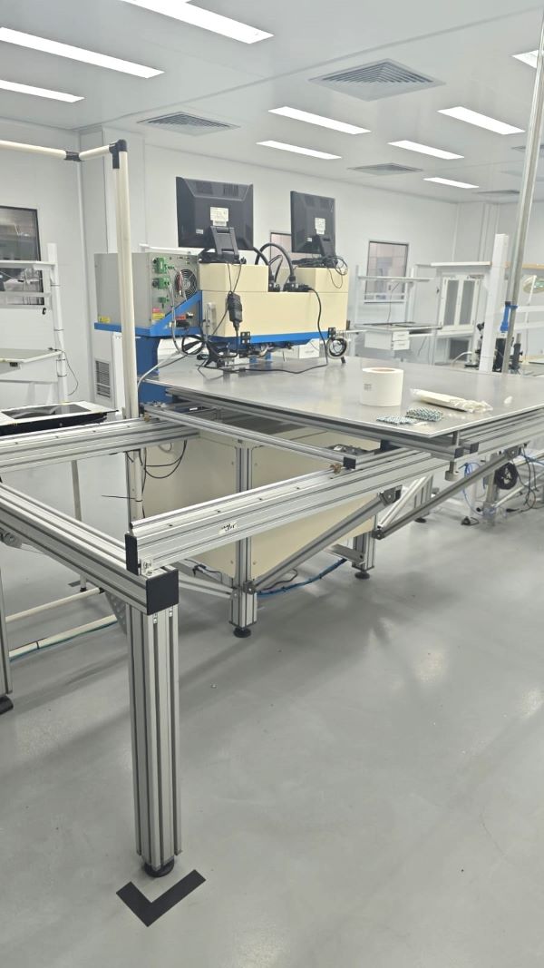 BONDING MACHINE MIYACHI (SALA LIMPA) 