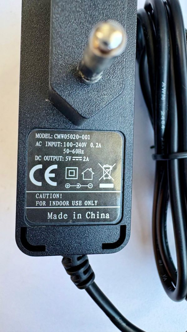 FONTE DE ALIMENTAÇÃO MADE IN CHINA CMW05020-001 NOVA 100-240V 5V 2A PLUGUE: AGULHA 50/60HZ 