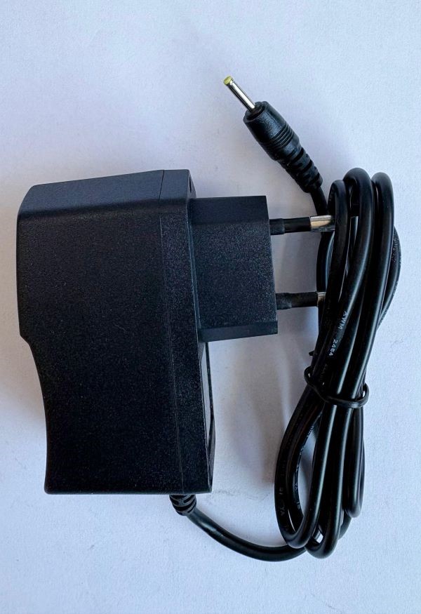 FONTE DE ALIMENTAÇÃO MADE IN CHINA CMW05020-001 NOVA 100-240V 5V 2A PLUGUE: AGULHA 50/60HZ 