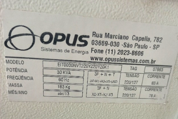 ESTABILIZADOR DE TENSÃO 30 KVA OPUS EIT0030NVT220Y220Y20K1 2013 220V 30KVA - 60HZ MASSA 183KG 