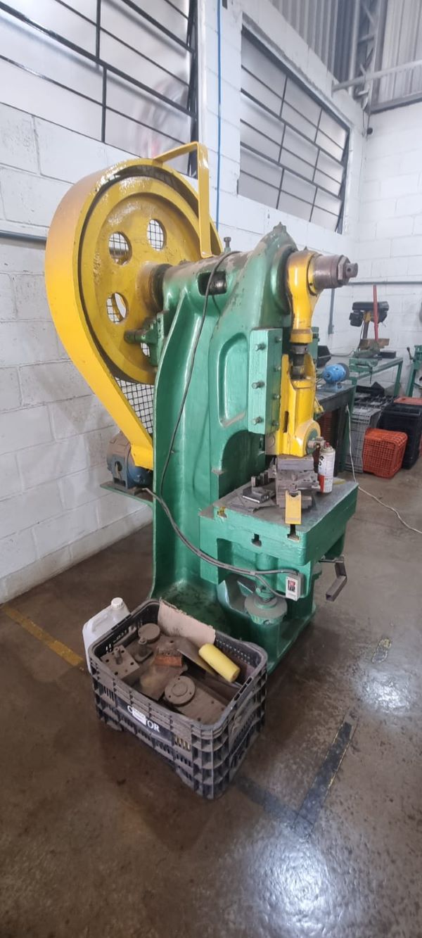 PRENSA EXCENTRICA NEWTON GMN1203 88232 