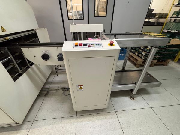 TRANSPORTADOR UNLOADER ILJIN AUD-12Y 2010 110-220V 