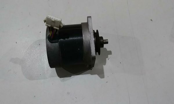 MOTOR DE PASSO SAEHAN ELETRONICS CO. 4S56R-N03056S 3.0V, 