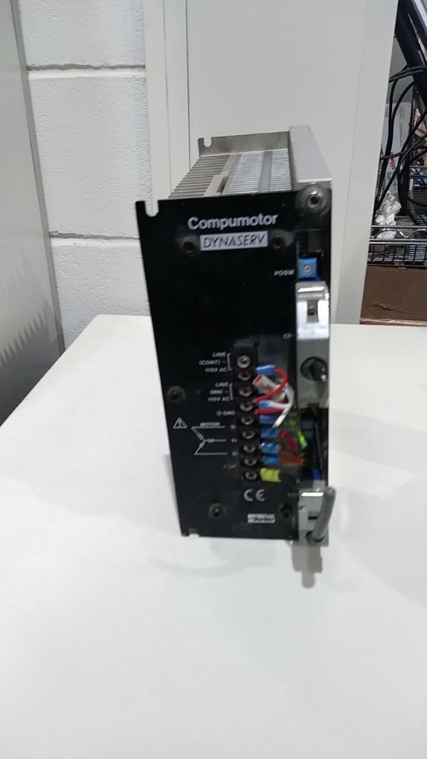 SERVO DRIVE YOKOGAWA SR1070E62 DD SERVO ACTUATOR 115 VAC 50/60HZ 