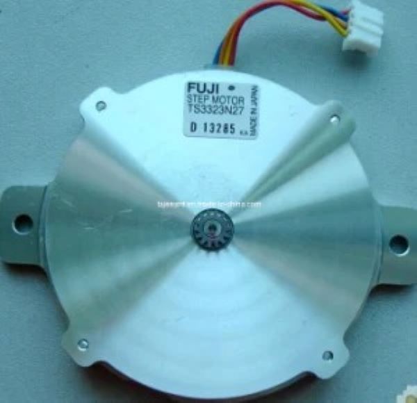 SERVO MOTOR FUJI TS3323N27 MOTOR DE PISO STEPPING MOTOR 