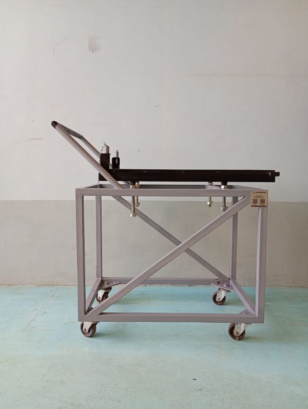 CARRINHO DE TRANSPORTE DO TANQUE DE MAQUINA DE SOLDA DE PEQUENO PORTE 0,70 M X 0,40 M ( C X L) ALTURA REGULAVEL 