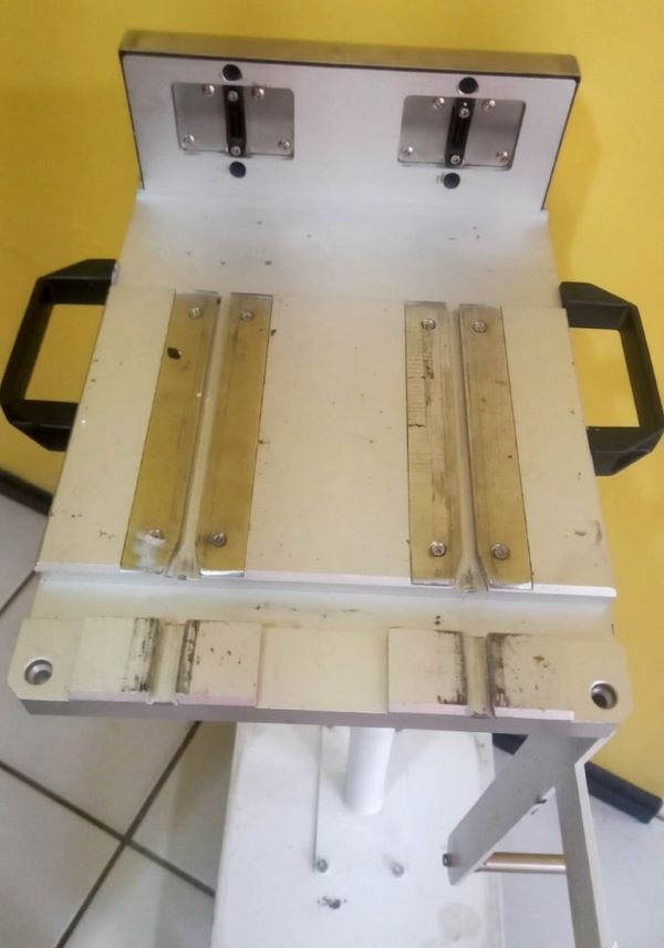 BASE DE ALIMENTAÇÃO DE FEEDERS 