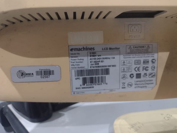 INFORMÁTICA MONITOR EMACHINES E182H 2009 ETQ150B0029250186F3900 BIVOLT 