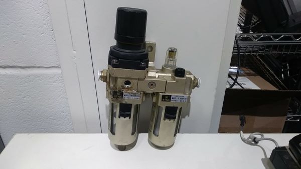 FILTRO REGULADOR DE AR STNC TL3000-03 LUBRICATOR MAX PRESS 1 OMP 