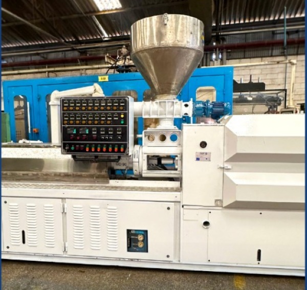 EXTRUSORA DUPLA ROSCA BAUSANO MD 90-25 2003 380V 