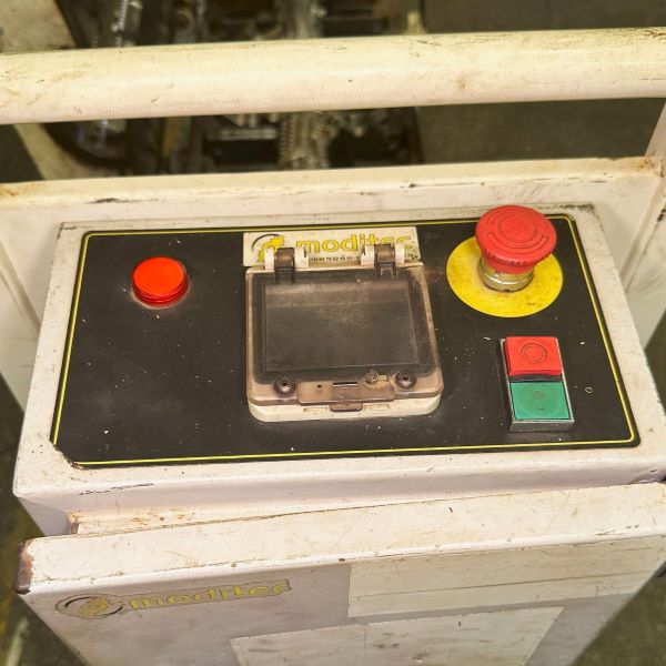 PERIFERICOS DE INJEÇAO MOINHO TRITURADOR MODITEC FRANÇA TITAN PLUS 5 