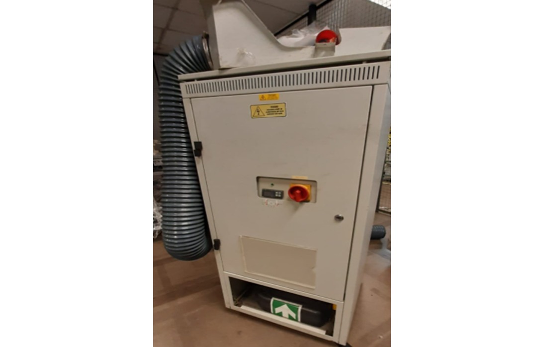 CHILLER INDUSTRIAL DEK TCM 2005 TCM-000096 230V 50/60HZ 
