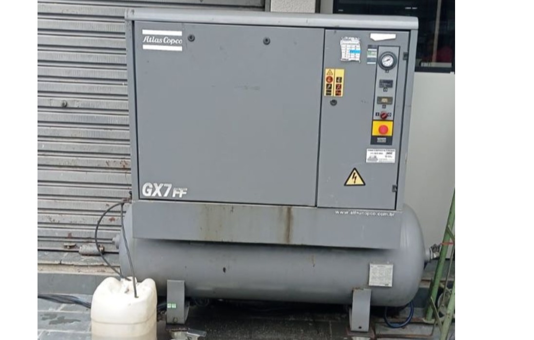 COMPRESSOR DE AR ATLAS COPCO GXT FF 2007 1028825821 220V 