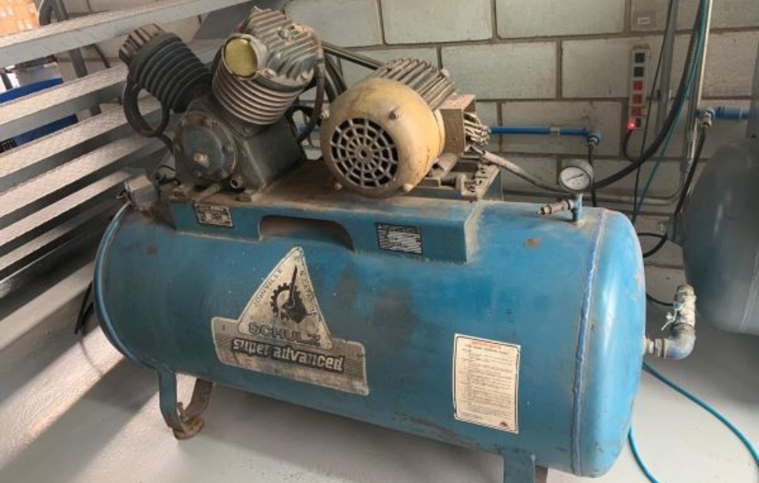 COMPRESSOR DE AR DE PISTÃO SCHULZ MSV 20 SA/350 