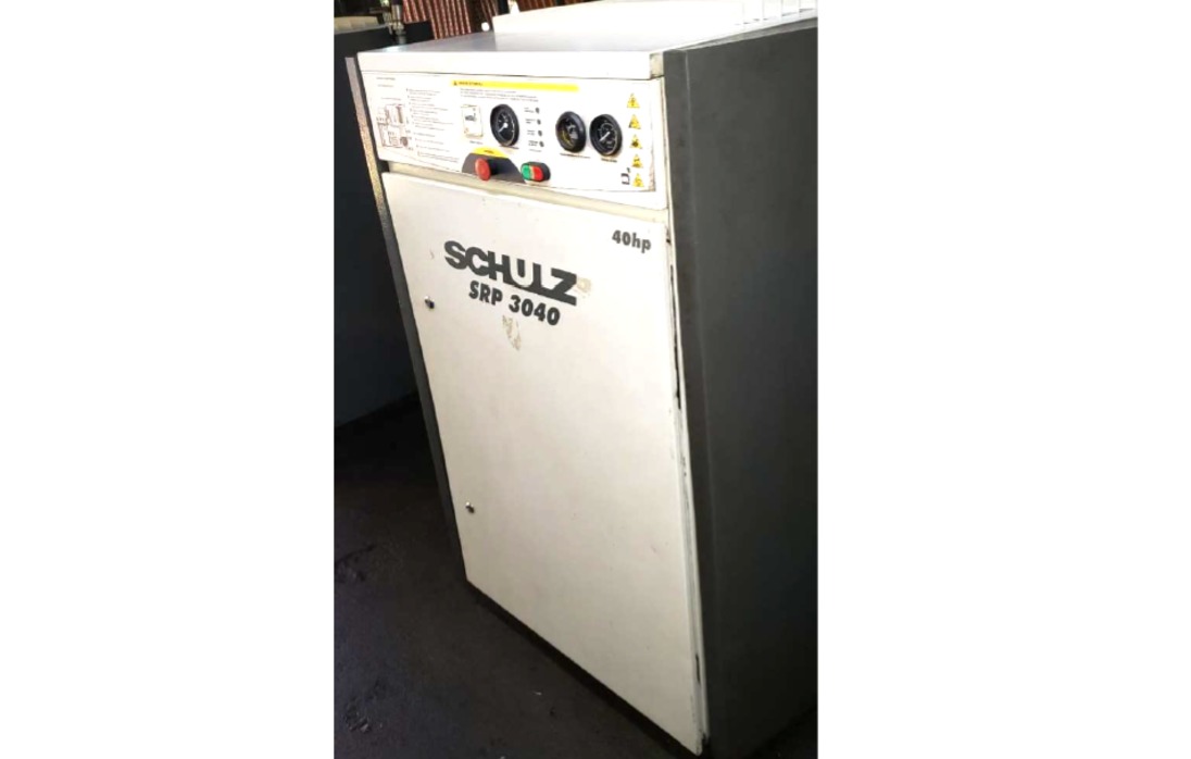 COMPRESSOR DE AR SCHULZ SRP 3040 380V 3F 60HZ - 8 A 11 BAR 